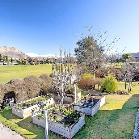Wanaka Holiday Home Екстериор снимка